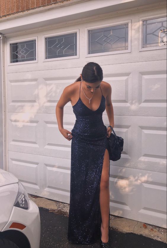 Elegantes Meerjungfrau-Neckholder-Blau-Pailletten-Bodenlanges Ballkleid Inspiration Lange Party-Ballkleider B415