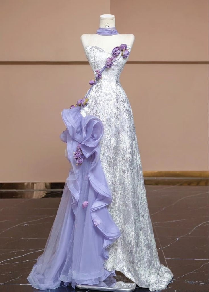 Robe de bal longue lilas élégante, coupe trapèze, décolleté en cœur, sequins, longueur au sol, inspiration robes de bal longues B54