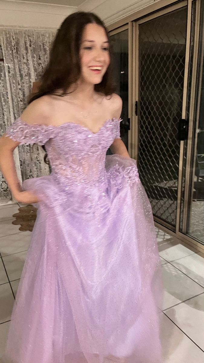 Modest A Line Off The Shoulder Lilac Lace Tulle Long Prom Dresses Party Dress 20th Birthday Outfits Graduation Dress B565