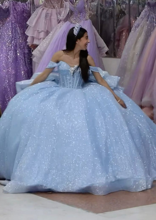 Modest Quinceanera Dresses Ball Gown Off The Shoulder Light Sky Blue Birthday Gowns Vestidos De 15 Anos Formal Party Long Sweet 16 Dress B573