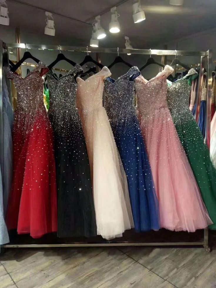 Charming Quinceanera Dresses Ball Gown Off The Shoulder Pink Beads Sequin Birthday Gowns Vestidos De 15 Anos Formal Party Long Sweet 16 Dress B601
