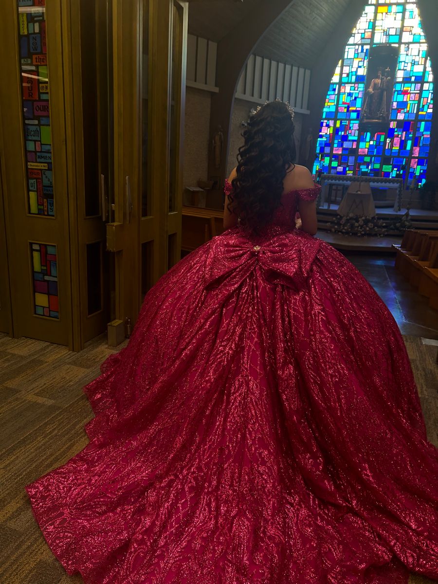 Charmante Quinceanera Kleider Ballkleid aus der Schulter Pailletten Hot Pink Geburtstagskleider Vestidos de 15 Anos Formale Party Langes Sweet 16 Kleid B622