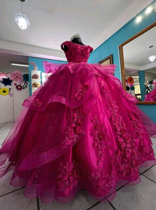Charming Quinceanera Dresses Ball Gown Scoop Neck Fushcia Birthday Gowns Vestidos De 15 Anos Formal Party Long Sweet 16 Dress B623