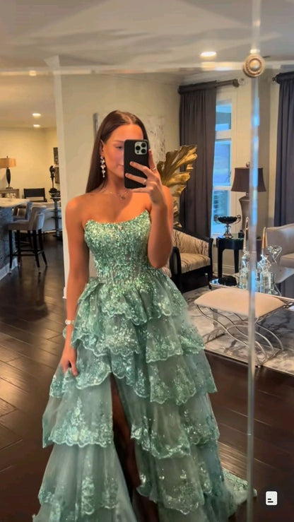Bescheidenes Ballkleid, trägerlos, hellgrün, ärmellos, edles Ballkleid, Inspiration, Partykleid, Prinzessinnen-Abschlusskleid B648