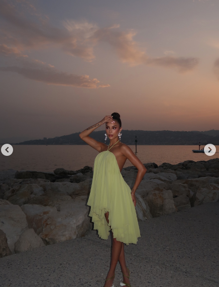 Cute A line Halter Yellow Chiffon Short 25th Birthday Dress Homecoming Dresses Cocktail Outfits B674