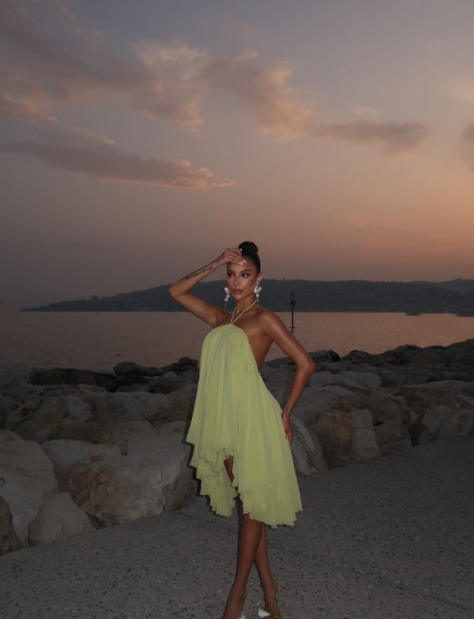 Cute A line Halter Yellow Chiffon Short 25th Birthday Dress Homecoming Dresses Cocktail Outfits B674