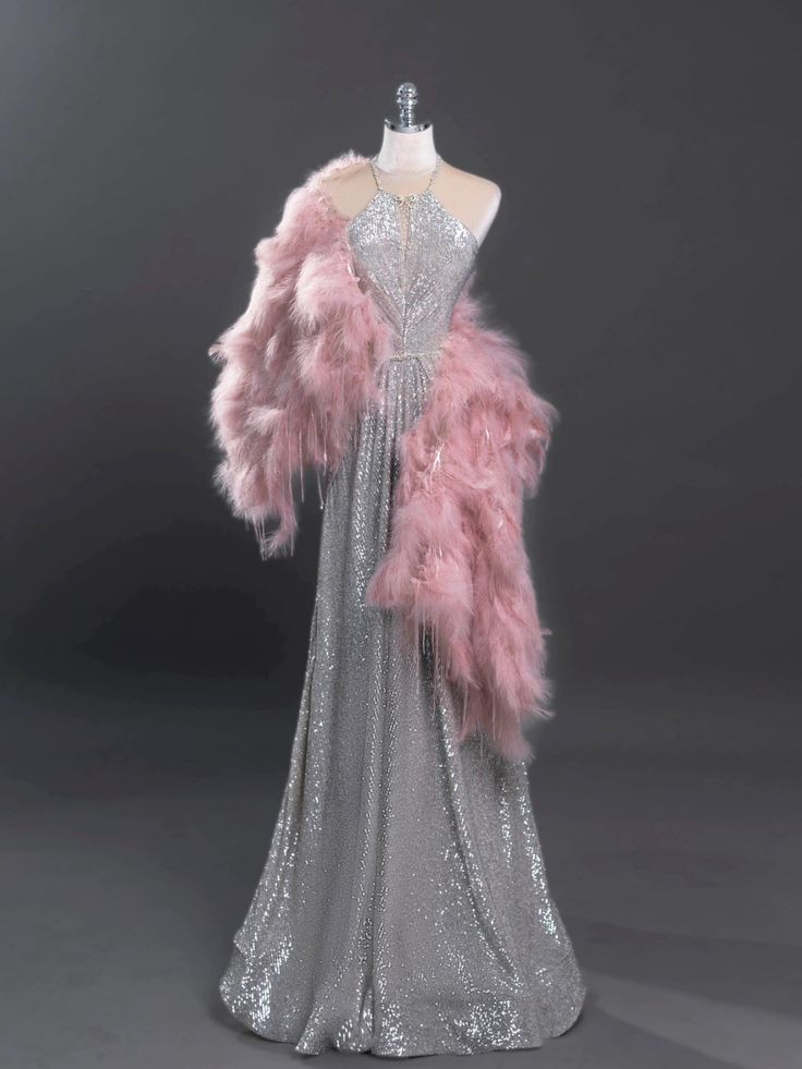 Robe de bal élégante à col licou et paillettes argentées, longue et scintillante, longueur au sol, inspiration robes de bal B85