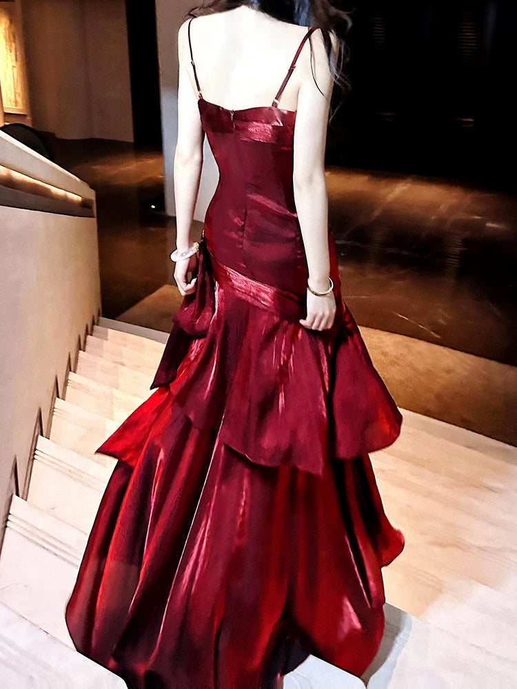 Superbe robe de bal sirène à bretelles spaghetti bordeaux en satin longue Inspiration Prom Dresses RB1331