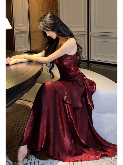 Superbe robe de bal sirène à bretelles spaghetti bordeaux en satin longue Inspiration Prom Dresses RB1331