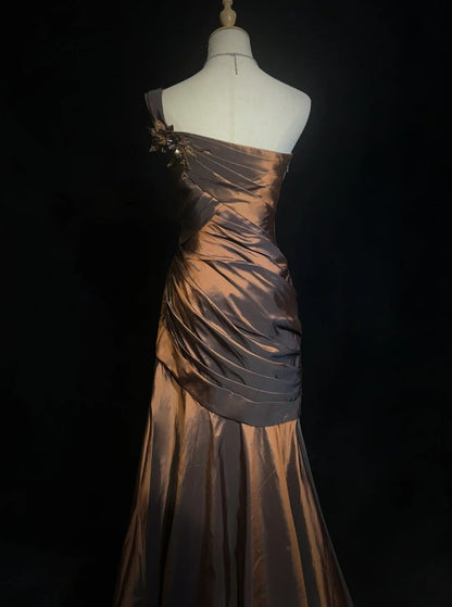 Inspiration Robes de bal vintage Sirène Asymétrique Chocolat Avec Volants Robe de Soirée Longue Années 80 N2831