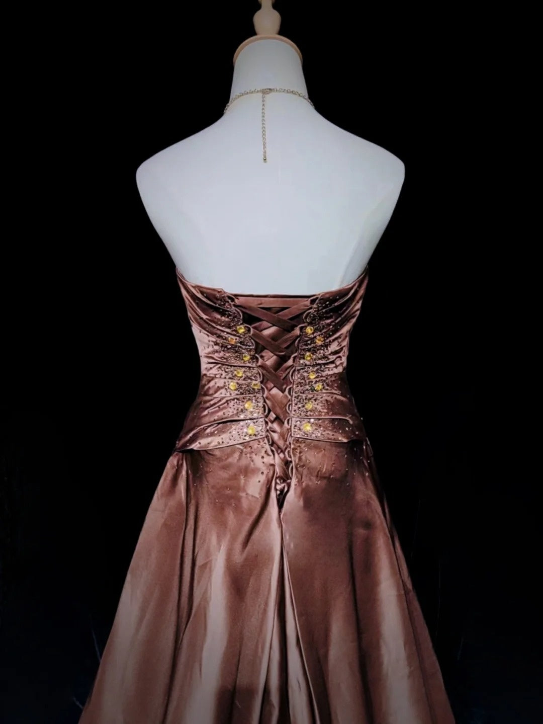 Wunderschöne Abschlussballkleider Inspo Ballkleid Sweetheart-Ausschnitt Satin mit Perlen Schokoladenbraun Damen Abendkleid N3187