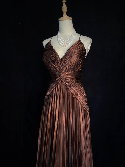 Trendige Ballkleider Inspiration Meerjungfrauen-Spaghettiträger Schokoladen-Gala Satin Rückenfrei Mit Umhang Formelle Kleider N3189