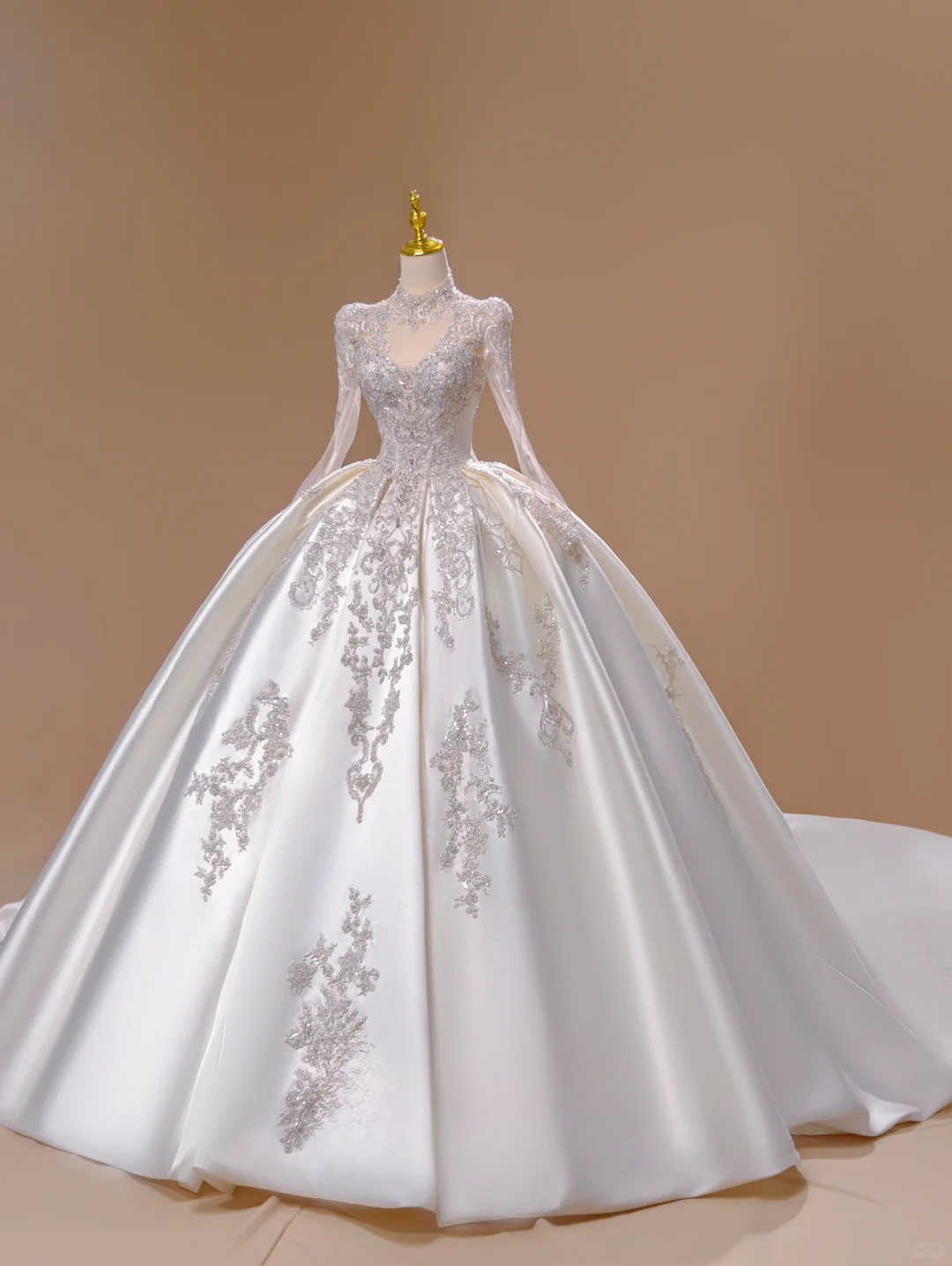 Dreamy Ball Gown High Neck Silver Sequin Appliques Long Wedding Dress Beautiful Formal Cute Wedding Dresses DH2811