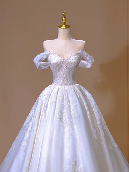 Dreamy Ball Gown Off The Shoulder Lace Appliques Long Wedding Dress Beautiful Formal Cute Wedding Dresses DH2812