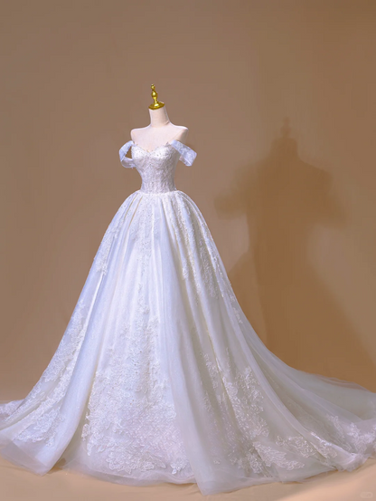 Dreamy Ball Gown Off The Shoulder Lace Appliques Long Wedding Dress Beautiful Formal Cute Wedding Dresses DH2812