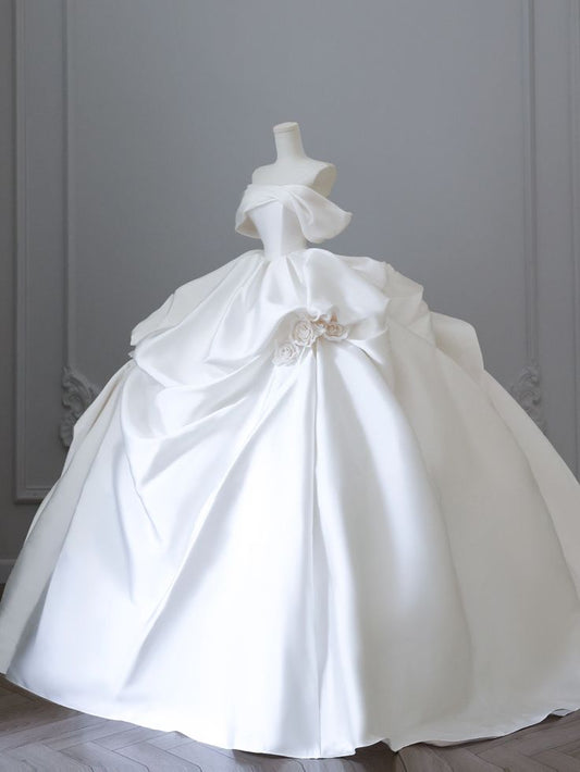 Luxury Ball Gown Off The Shoulder Satin Wedding Dress With Sleeves Fairytale Autumn Wedding Dresses RB2824