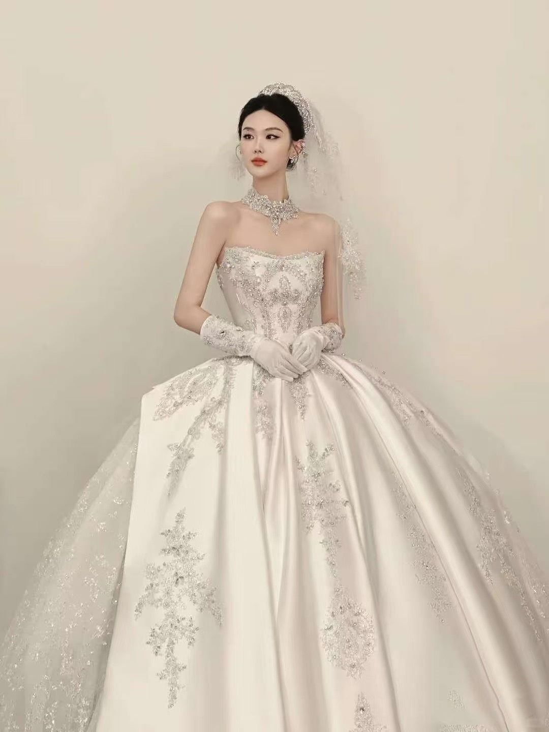 Dream Ball Gown Strapless Satin Full Beaded White Fitted Lace Wedding Dress Styles Long Brides Gown Wedding Dresses Ideas DH2872