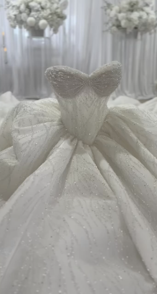 Robe de mariée blanche à paillettes, col en cœur, coupe ajustée, robe de bal brillante, longue, idées de robes de mariée, DH2877