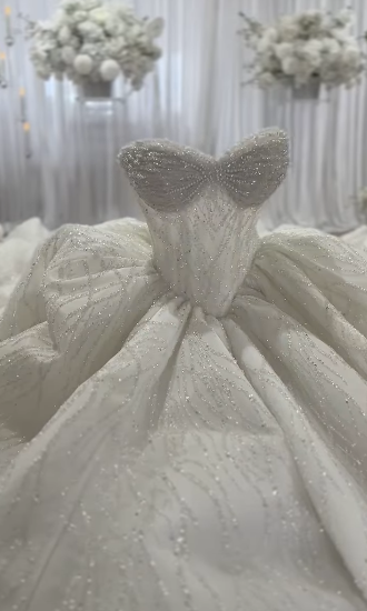 Robe de mariée blanche à paillettes, col en cœur, coupe ajustée, robe de bal brillante, longue, idées de robes de mariée, DH2877