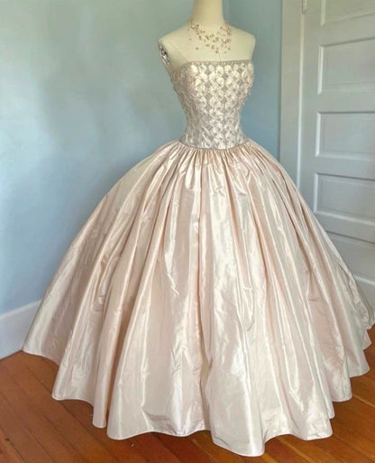 Luxury Quinceanera Dresses Ball Gown Strapless Light Pink Birthday Gowns Vestidos De 15 Anos Long Sweet 16 Dress DH2891