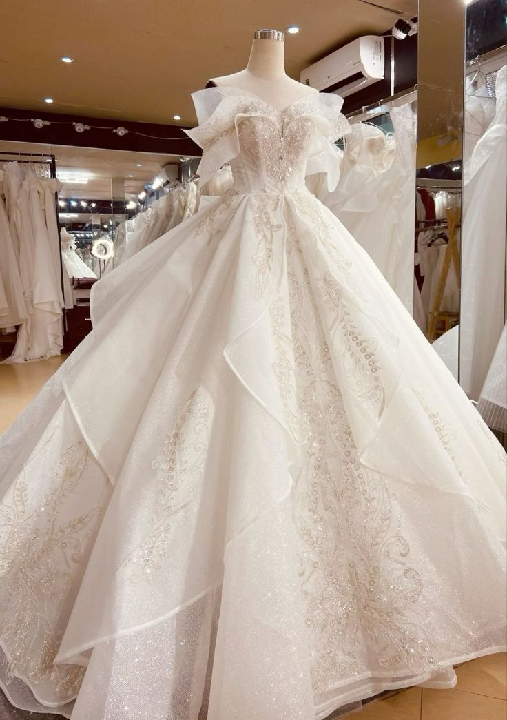 Robe de mariée élégante, épaules dénudées, dentelle, perles, appliques, ajustée, longue, DH2917