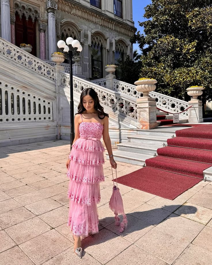 Vintage A line Spaghetti Straps Pink Tulle Beaded Long Prom Dresses Inspo Prom Gown DH3254