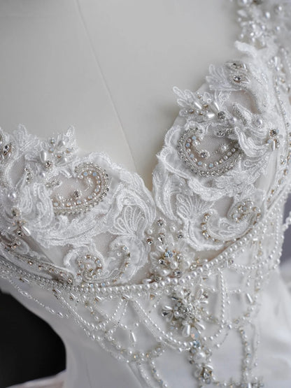 Luxury Ball Gown Sweetheart Satin Tulle Lace Wedding Dress With Sleeves Fairytale Autumn Wedding Dresses RB2825