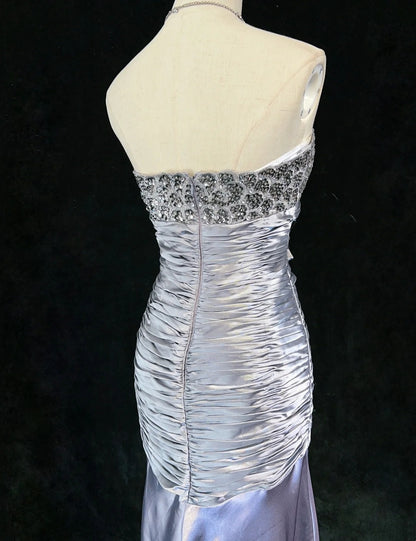 Vintage Abschlussballkleider 90er Meerjungfrau Herz-Ausschnitt Satin Perlenbesatz Lange Abendgarderobe N3192