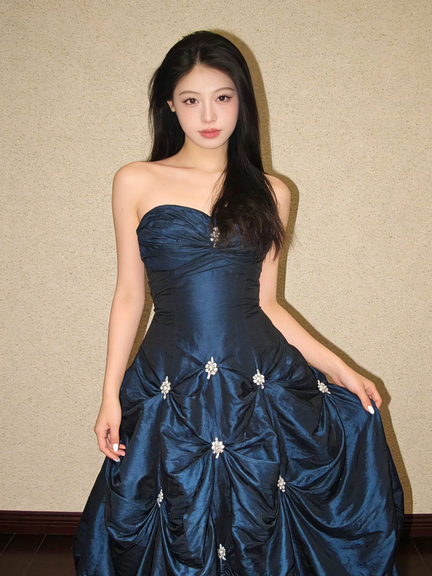 Bescheidenes Ballkleid Sweetheart Marineblau Satin Geburtstag Elegantes Outfit Formelle Abschlussballkleider N4107