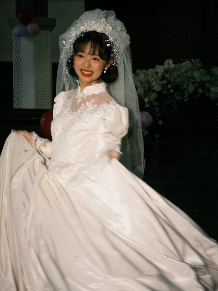 Vintage Wedding Dresses Ball Gowns High Neck White Satin With Lace Sleeves Summer Garden Wedding Dress N4087