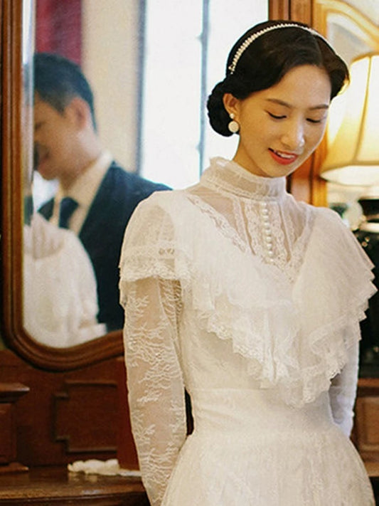 Vintage Wedding Dresses A Line High Neck With Sleeves Lace Floor Length Summer Garden Wedding Dress N4096