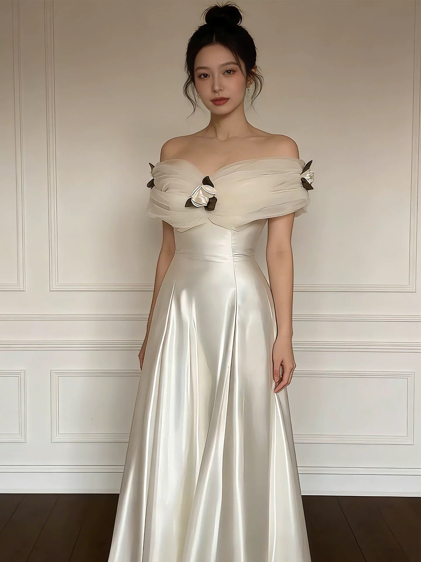 Robes de mariée romantiques, épaules dénudées, en satin blanc, pour mariage d'été, N4268