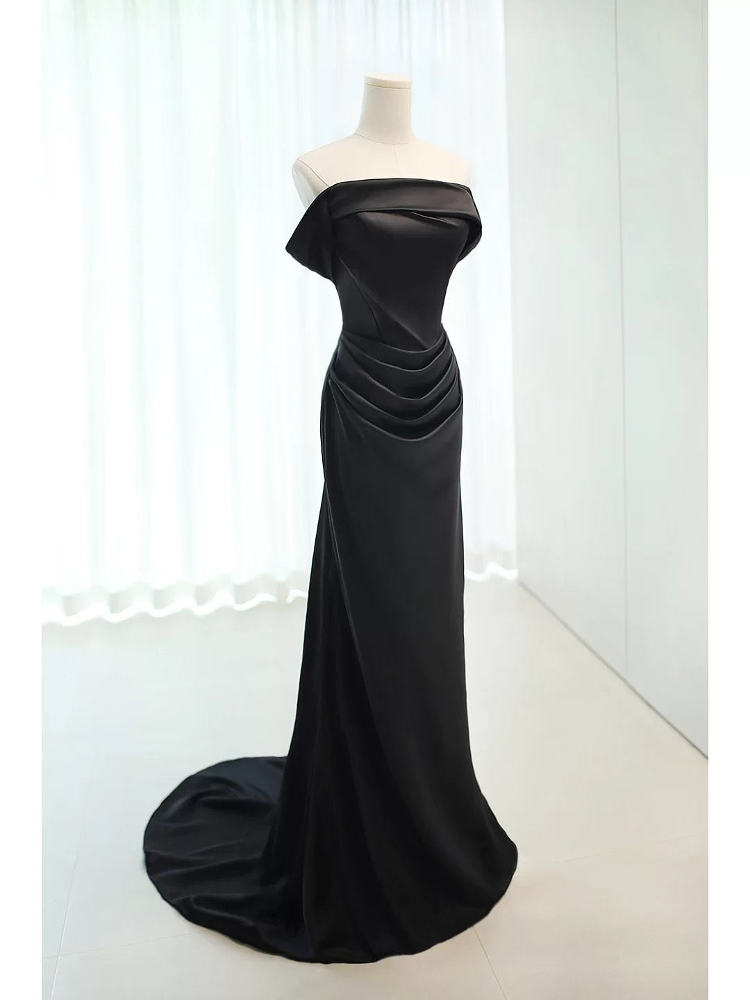 Charmante robe de sirène noire à épaules dénudées avec manches pour l'été, pour un 19e anniversaire, tenue élégante, robe d'invitée de mariage N4145