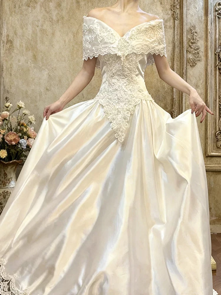 Vintage A line Off The Shoulder With Short Sleeves Lace Satin Summer Brides Dress White Wedding Dresses RB3711