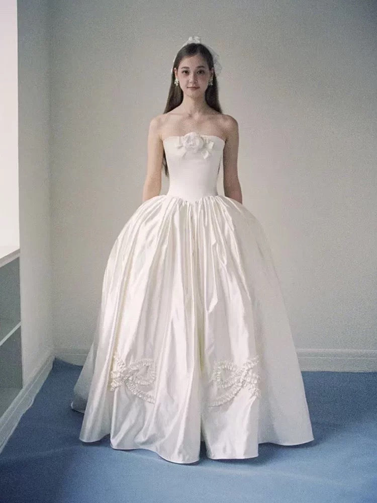 Timeless Ball Gowns Strapless White With Pearls Satin Bridal Gown Garden Wedding Dresses RB3716