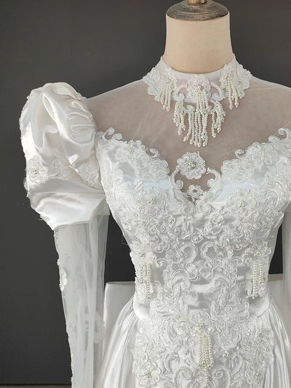 Vintage A line High Neck With Long Sleeves Lace Summer Bridal Gown White Satin Wedding Dresses RB3719