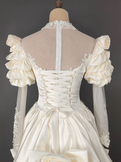 Vintage A line High Neck With Long Sleeves Ruffled Flowers Summer Bridal Gown Ivory Satin Wedding Dresses RB3723