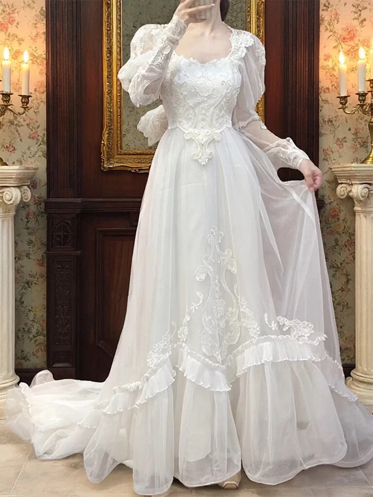 French Style Wedding Dresses A line Square Neck Lace With Sleeves Summer Garden Wedding Dress N4173