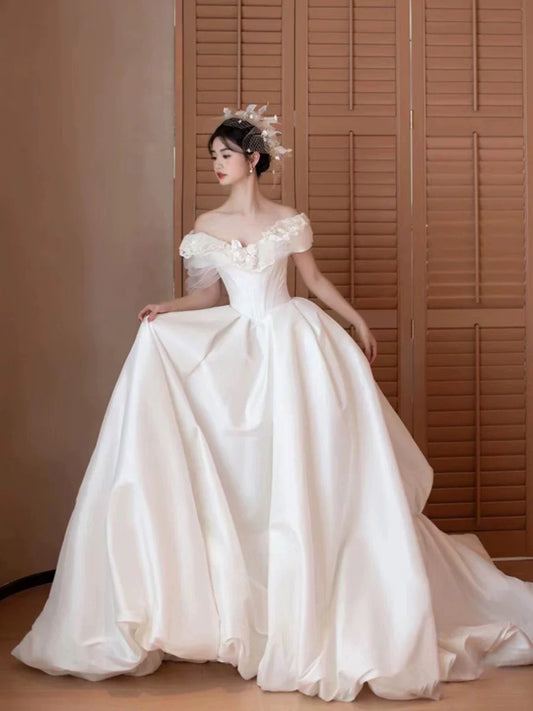 French Style Wedding Dresses Ball Gown Off The Shoulder Lace With Flowers Summer Boho Wedding Dress N4178