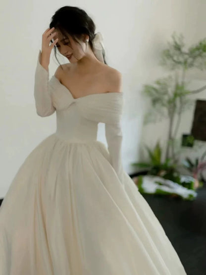 Robes de mariée intemporelles, robes de bal, blanches, avec manches et épaules dénudées, robe de mariée de jardin N4284