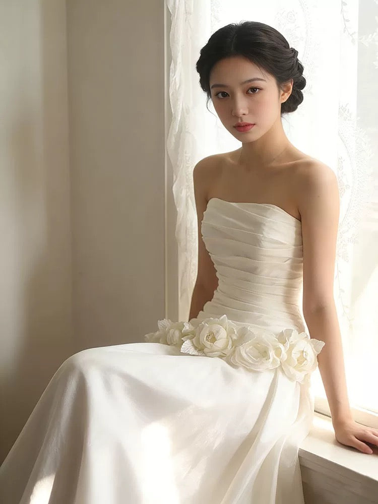 Robes de mariée chics Sirène bustier avec fleurs Robe de mariée de jardin N4290