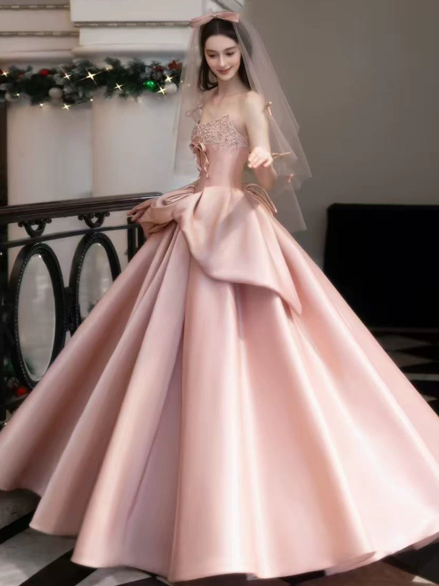 Princess Prom Dresses Ball Gown Strapless Blush Pink With Beading Satin Evening Long Formal Dress RB3732