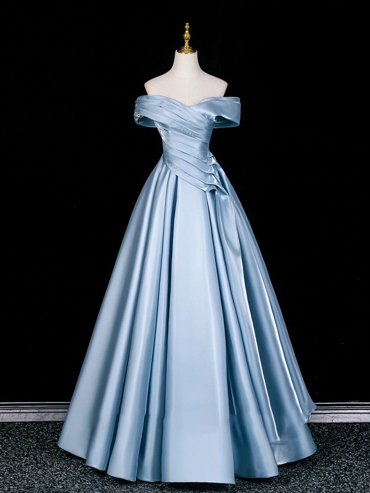 Cute Prom Dress Ball Gown Off The Shoulder Blue Satin Long Quinceanera Dresses Sweet 16 Dress Formal Outfits RB5266