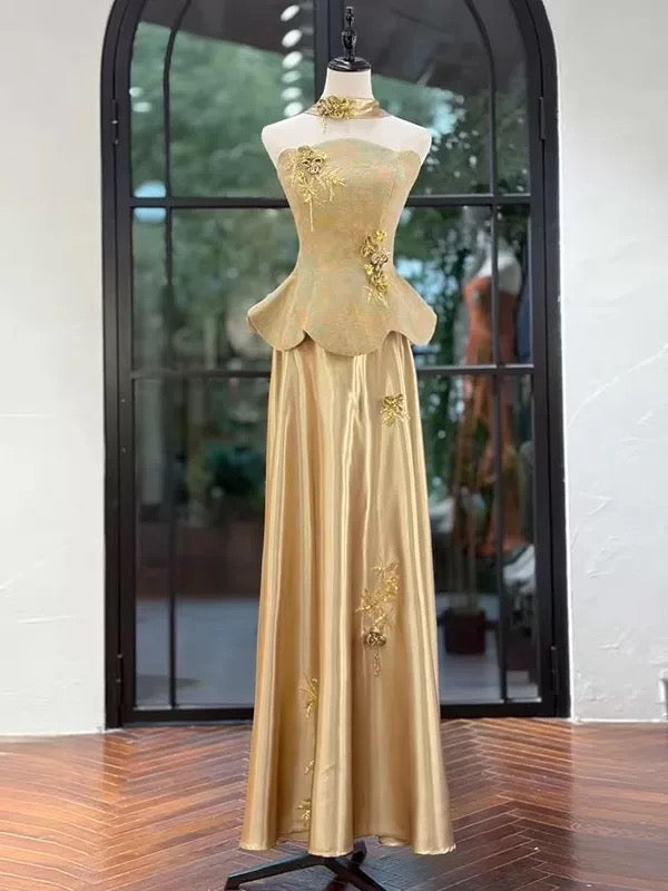 Robe de soirée longue trapèze sans bretelles en satin doré, style années 80, sans manches, pour bal de promo N2024