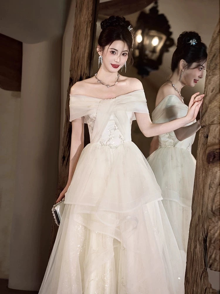 Robe de bal charmante à épaules dénudées en tulle blanc, longue robe de soirée tendance N1823