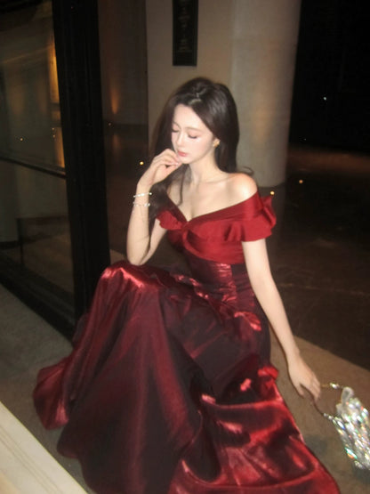 Elegantes Meerjungfrauen-Kleid schulterfrei schwarz mit kurzen Ärmeln lange Abendkleider Ballkleider N2056