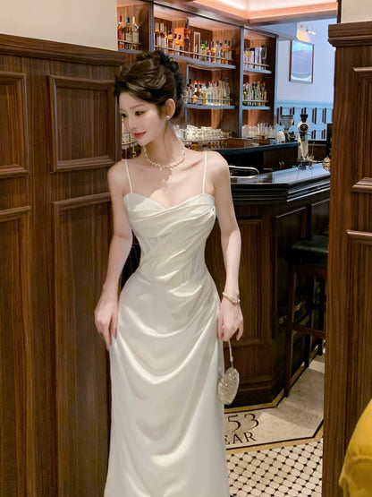 Robe de soirée sirène simple à fines bretelles en satin longueur cheville pour bal de promo N2054
