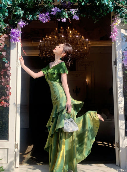 Robes de soirée longues modestes vert foncé à épaules dénudées et manches courtes pour le bal des finissants N2067