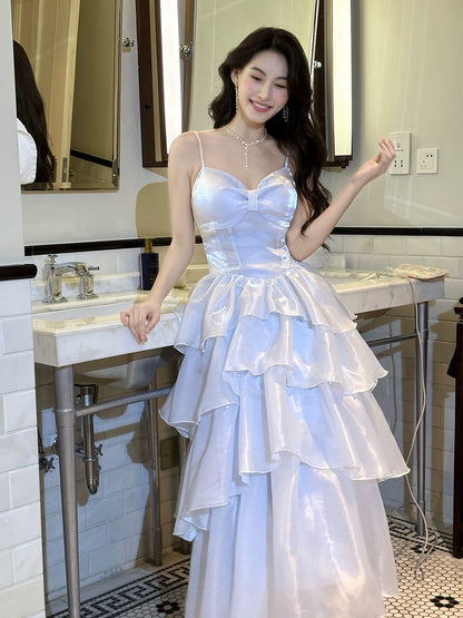 Einfaches A-Linien-Spaghettiträger-Kleid in Blau als Inspiration für Hochzeitsgäste N2065