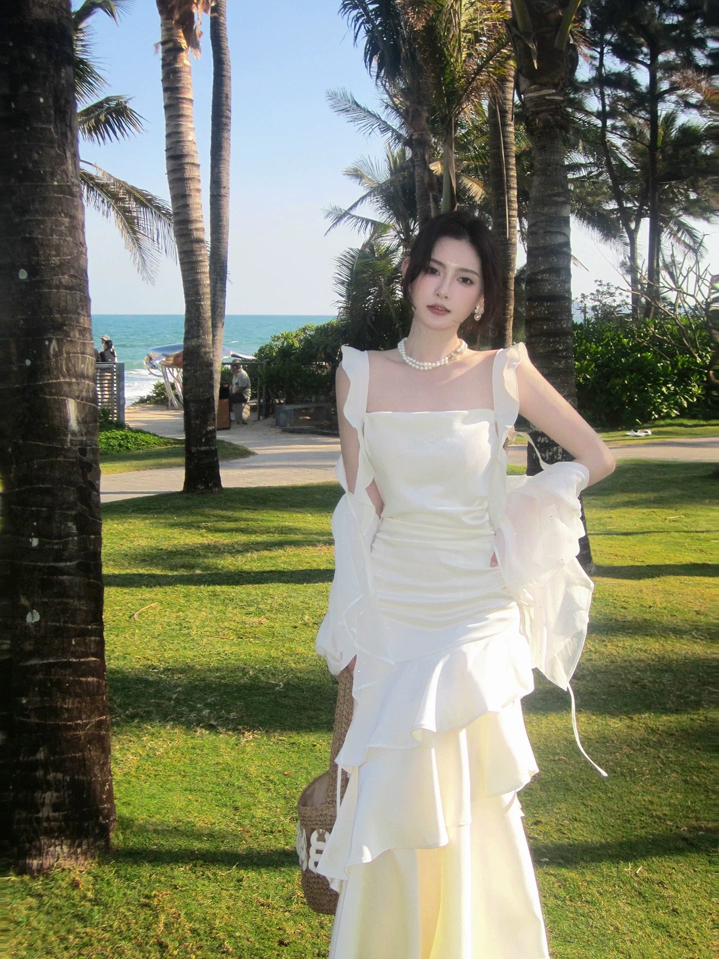 Simple Mermaid Spaghetti Straps White Inspiration Long Wedding Party Guest Dresses N2070